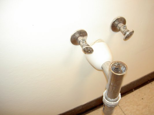 D Binder Mechanical Logo