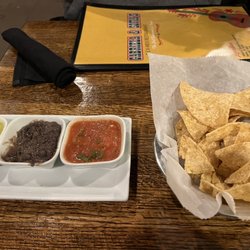 Gabriela & Sofia's Tex-Mex - Chips and salsa