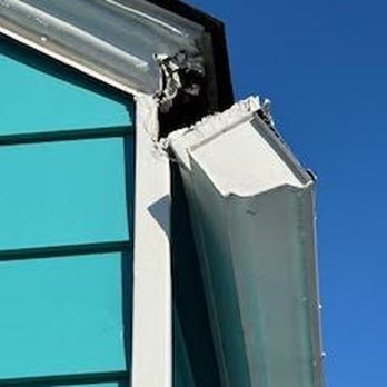 Tit For Tat Construction - Ice pulled the gutter from house. - General Contractors Near Me - Batavia, Ohio