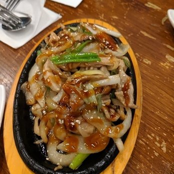 Makkal Chon - Chicken with lots of onions - Korean Near Me - Toronto, Ontario