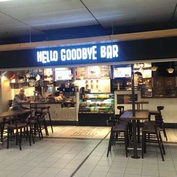 Hello Goodbye Bar - Een heel goede plek als je bij Aankomst 1 staat te wachten. - Gastropubs Near Me - Schiphol, New Hampshire