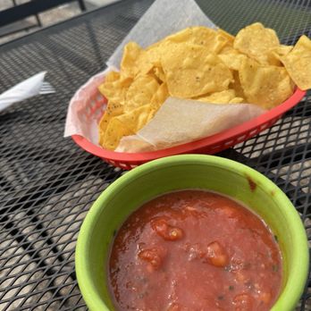 La Feria Mexican Restaurant - The gratis chips and salsa. - Mexican Near Me - Pleasant Hill, Iowa La Feria Mexican Restaurant - The gratis chips and salsa. - Mexican Near Me - Pleasant Hill, Iowa