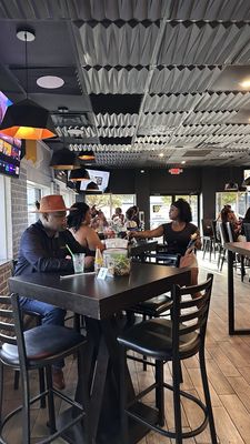 Day & Night Almeda 24HR Cafe by null