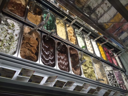 Alberto Gelateria by null