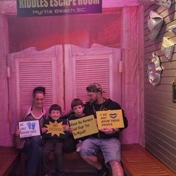 Riddles Escape Room - Accurate.