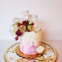 Miss Butter Edible Art - Floral design
