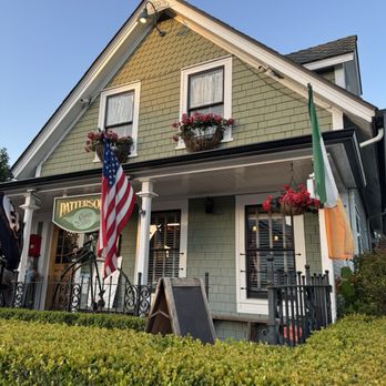 Patterson's Pub - American Near Me - Mendocino, California Patterson's Pub - American Near Me - Mendocino, California