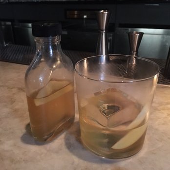 True Laurel - Cocktail Bars Near Me - San Francisco, California True Laurel - Cocktail Bars Near Me - San Francisco, California
