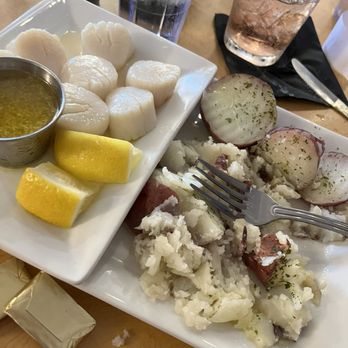 Hillcrest Lodge Supper Club - Scallops - New American Near Me - Townsend, Wisconsin