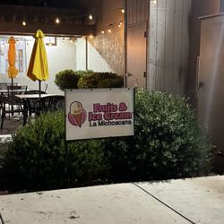 Fruits & Ice Cream La Michoacana - Sign