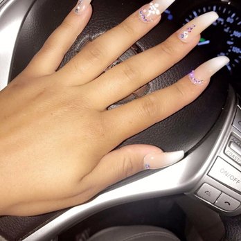 Nails design - Nail Salons Near Me - Vallejo, California