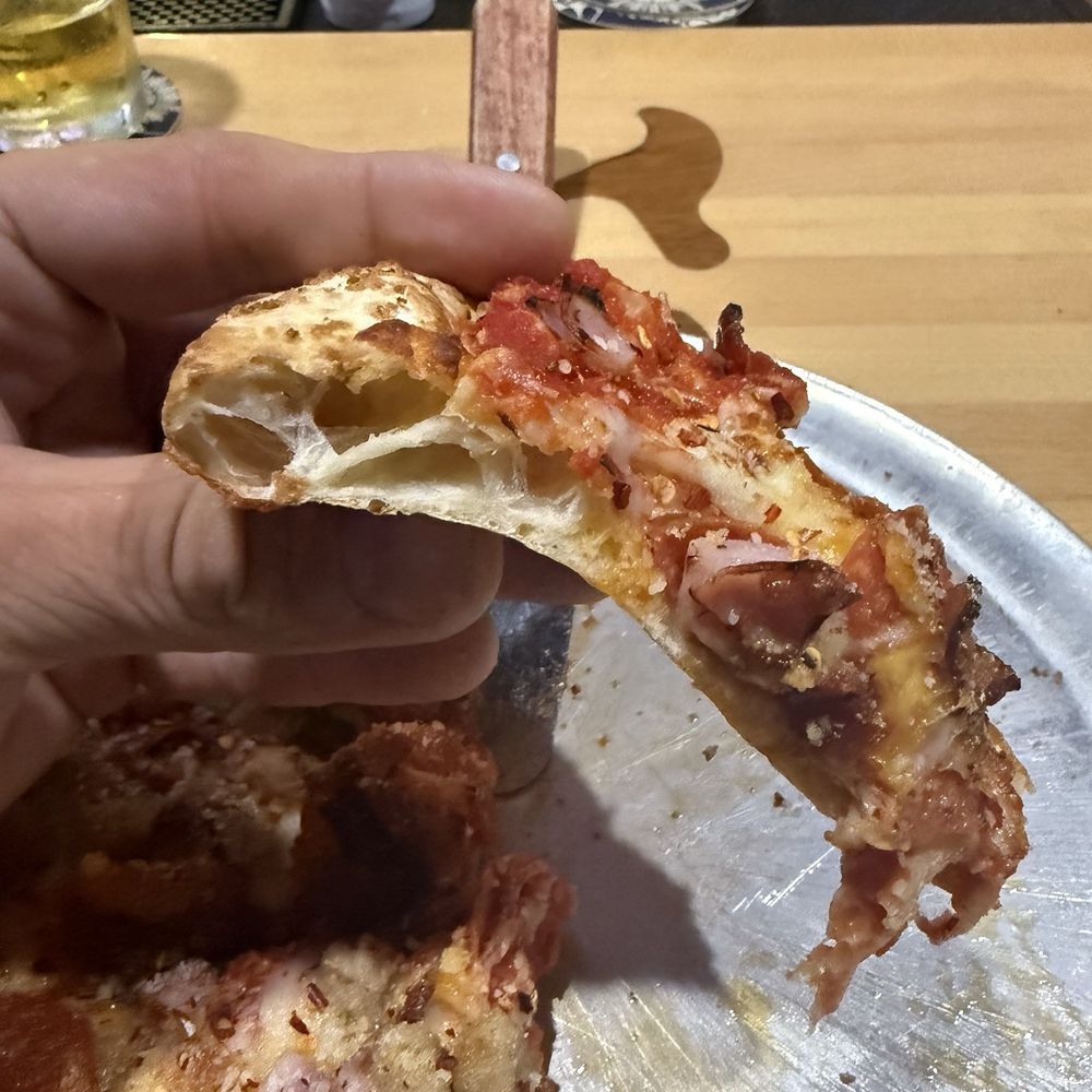 Beef 'O' Brady's - Pizza with excellent crust - Sports Bars Near Me - Corydon, Indiana