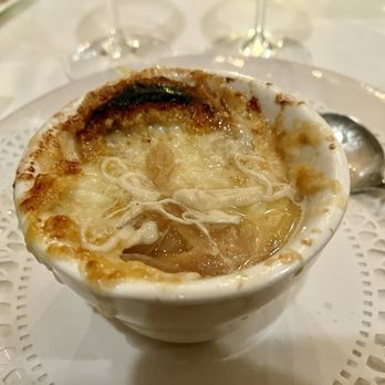Roessler's Restaurant - French onion soup - Modern European Near Me - Sarasota, Florida Roessler's Restaurant - French onion soup - Modern European Near Me - Sarasota, Florida