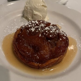 Mon Ami Gabi - Apple Tarte Tatin - French Near Me - Chicago, Illinois