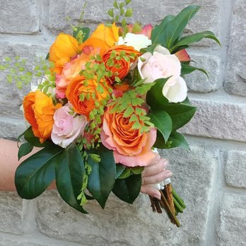 Blooms Studio - Photo of my gorgeous bouquet - Florists Near Me Blooms Studio - Photo of my gorgeous bouquet - Florists Near Me