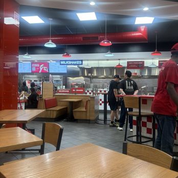 Five Guys - Burgers Near Me - East Rutherford, New Jersey