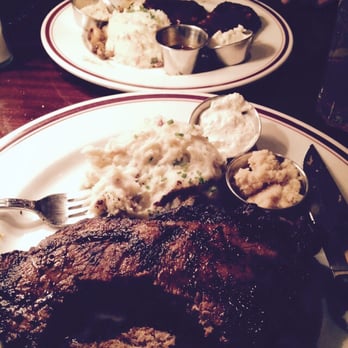 Mike's American - The mashed potatoes are my fav :) - American Near Me - Springfield, Virginia