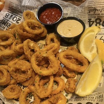 Red Lobster - Calamari - Seafood Near Me - Vallejo, California