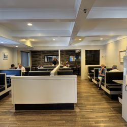 Sweet Hollow Diner - One side of dining room