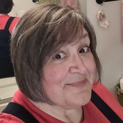 Heavenly Hair - Cheryl listened to what I thought I wanted and then added her professional touch. I absolutely LOVE this cut. Thank you!!