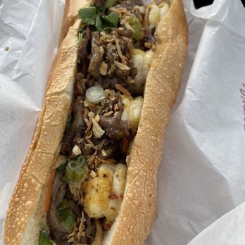 Urban Chops - Coconut Curry Shrimp and Pork Banh Mi - Vietnamese Near Me - Auburn, Washington Urban Chops - Coconut Curry Shrimp and Pork Banh Mi - Vietnamese Near Me - Auburn, Washington