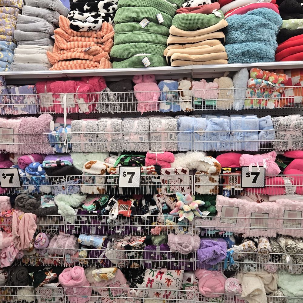 Five Below - Bedding - Discount Store Near Me - North Hollywood, California Five Below - Bedding - Discount Store Near Me - North Hollywood, California