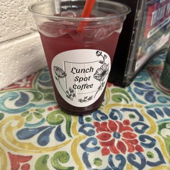 The Lunch Spot - Blueberry lemonade - Salad Near Me - Palm Desert, California