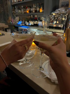 Jules Bistro by null