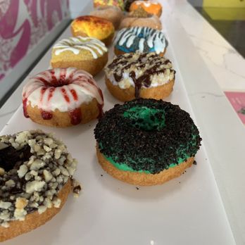 Purvé Donut Stop - Options - Donuts Near Me - Honolulu, Hawaii Purvé Donut Stop - Options - Donuts Near Me - Honolulu, Hawaii