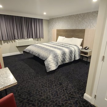 Bayviewinn Motel - King Bed - Hotels Near Me - Brooklyn, New York Bayviewinn Motel - King Bed - Hotels Near Me - Brooklyn, New York