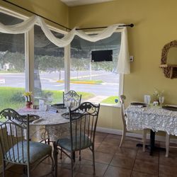 Antigua Bakery & Cafe