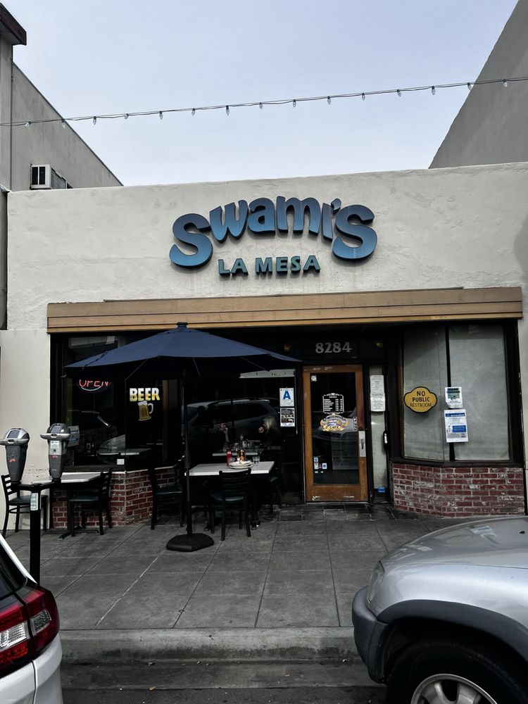 Swami's Café La Mesa
