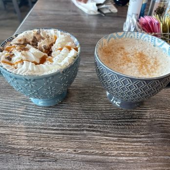 The Breakfast Company - Caramel crunch macchiato and sweet cream chai latte - Breakfast & Brunch Near Me - Bradenton, Florida The Breakfast Company - Caramel crunch macchiato and sweet cream chai latte - Breakfast & Brunch Near Me - Bradenton, Florida