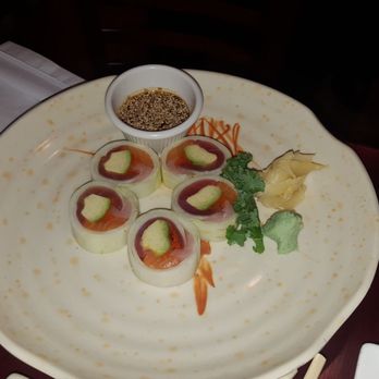 Umi Sushi - Rather than rice tuna wrap in cucumber - Japanese Near Me - Fresh Meadows, New York