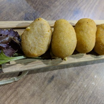 Vinería San Telmo - Croquetas - Tapas Bars Near Me - Seville, SE