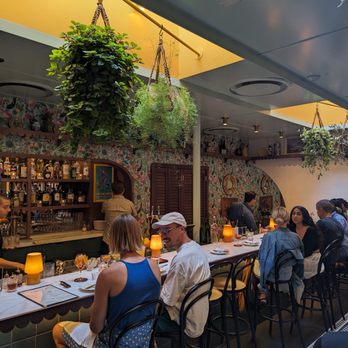 Donna's - Italian Near Me - Los Angeles, California Donna's - Italian Near Me - Los Angeles, California