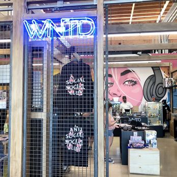 WNTD - Women's Clothing Near Me - Stanton, California