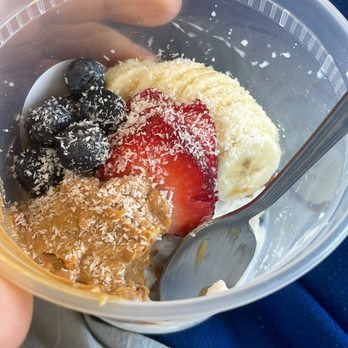 Pina smoothies - coco bowl - Juice Bars & Smoothies Near Me - Poway, California