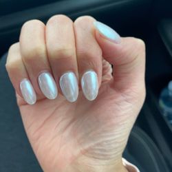 La Crystal Nail & Spa - Bubbles everywhere