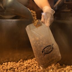 Garrett Popcorn Shops