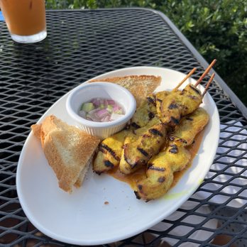 Thai Tanium Restaurant - Thai Near Me - Gaithersburg, Maryland