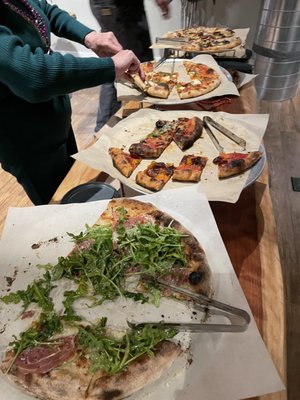 Pizza The Bay by null