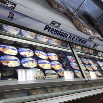 Braum's - This Braum's has a market - Ice Cream & Frozen Yogurt Near Me - Joplin, Missouri