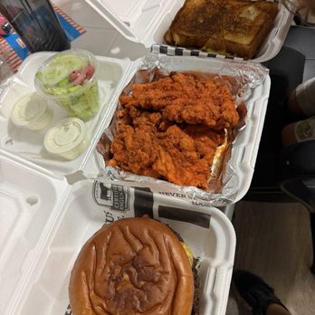 Jlb Eatery - Crazy burger, 4pcs Buffalo Chicken Tenders Combo and kids Grilled Cheese Sandwich - Burgers Near Me - La Marque, Texas
