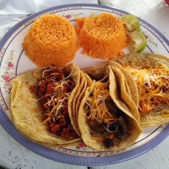 El Huarache - Taco Dinner, usually comes with beans also, but I just like double the rice. :) Chicken, Steak, and Chorizo on my tacos. - Mexican Near Me - Holland, Michigan El Huarache - Taco Dinner, usually comes with beans also, but I just like double the rice. :) Chicken, Steak, and Chorizo on my tacos. - Mexican Near Me - Holland, Michigan