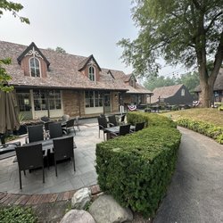 Broken Earth Winery