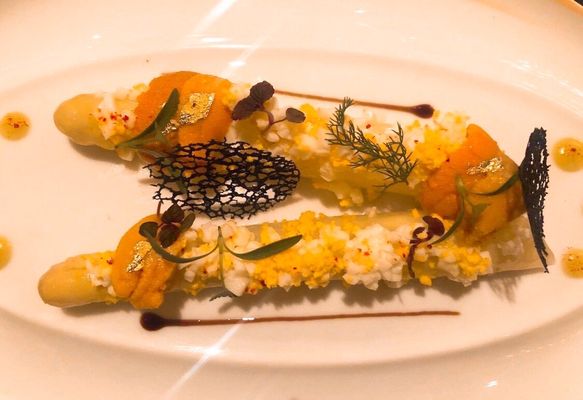 LA TABLE de Joël Robuchon by null