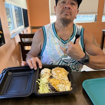 Vinz Hawaiian Bbq - Loco moco - Hawaiian Near Me - Visalia, California Vinz Hawaiian Bbq - Loco moco - Hawaiian Near Me - Visalia, California