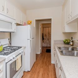 Ventura Beach Resort Luxury Apartments