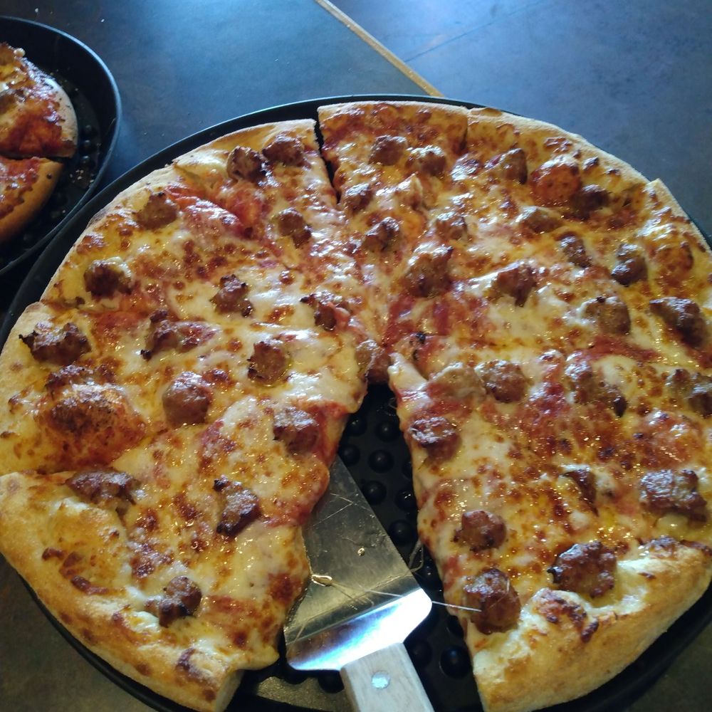 Barro's Pizza - 14" with cheese & sausage - Pizza Near Me - Litchfield Park, Arizona Barro's Pizza - 14" with cheese & sausage - Pizza Near Me - Litchfield Park, Arizona